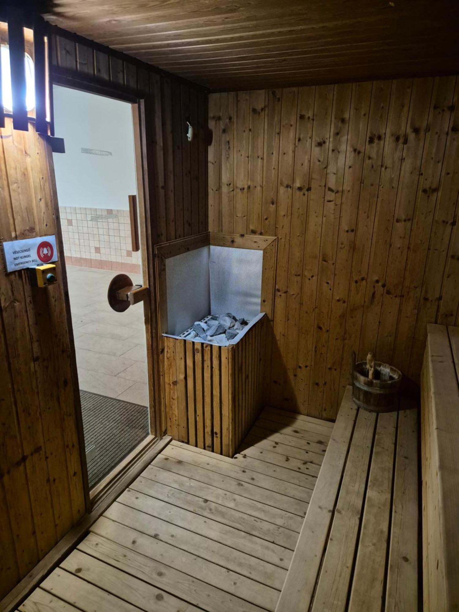 Manna Wellness Apartman Zalakaros Esterno foto